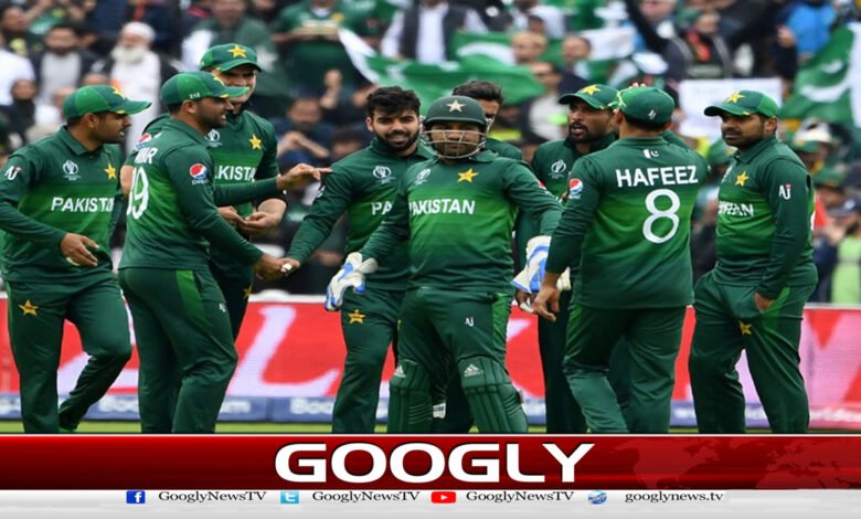 Former Indian cricketer Akash Chopra accused the Pakistani team of not being serious