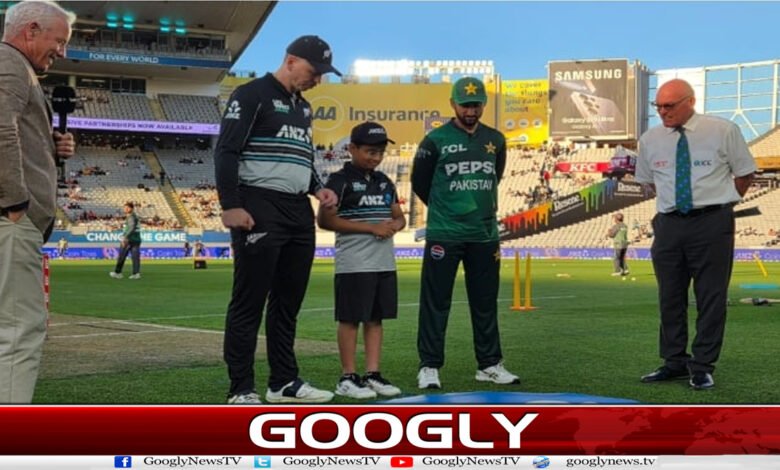 Third T20: Pakistan win toss, elect to field against New Zealand