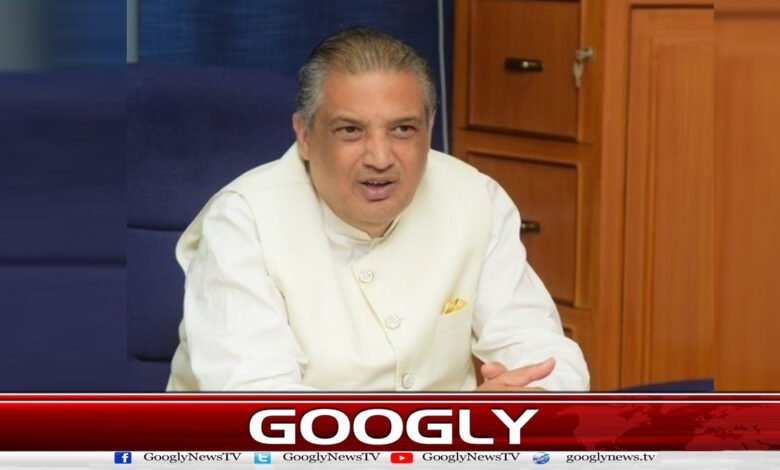 Blind love of politics!!