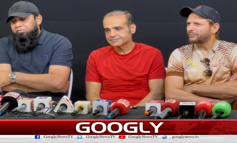 Inzamam-ul-Haq and Shahid Afridi will once again be seen at the Sharjah Stadium