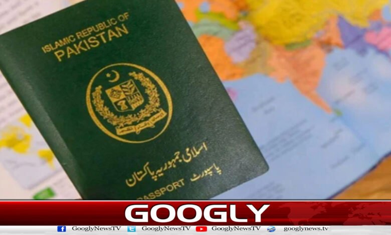 Process of cancelling passports of deported Pakistanis begins