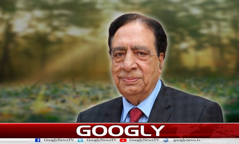 Lunch with a deceased person