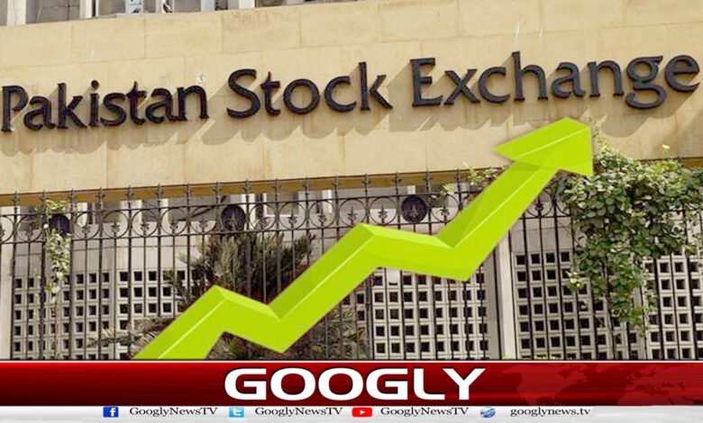 The day after the budget, the stock market recorded a record high, the index crossed the milestone of 124,000.