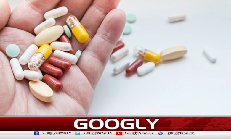 پلاسٹک کو ’پین کلر‘ میں بدلنے والا عام بیکٹیریا دریافت 1 Common bacteria discovered that turns plastic into 'pencil color'