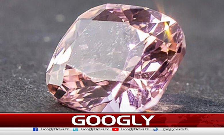دبئی میں ڈھائی کروڑ ڈالرکے ہیرے کی چوری ناکام 1 Diamond theft worth $25 million foiled in Dubai