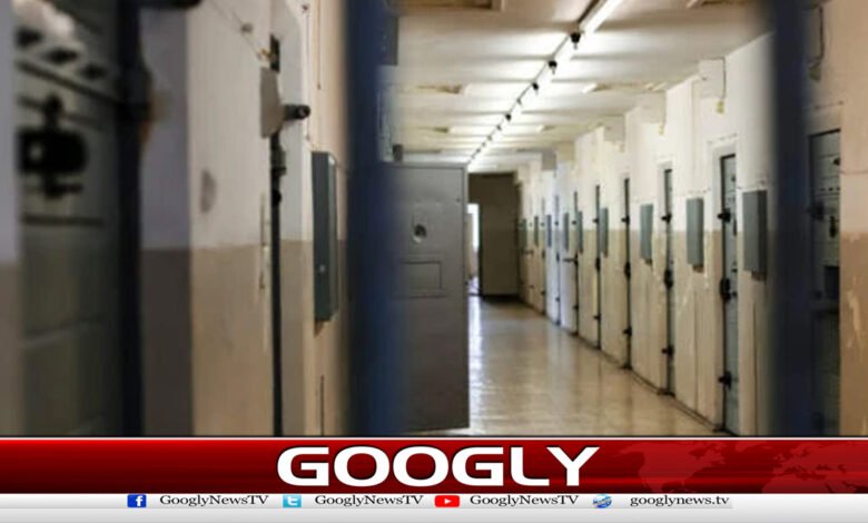 خواتین کی جیل میں قیدی بننےکیلئےمردنےجنس تبدیل کرالی 1 Man changes gender to become prisoner in women's prison