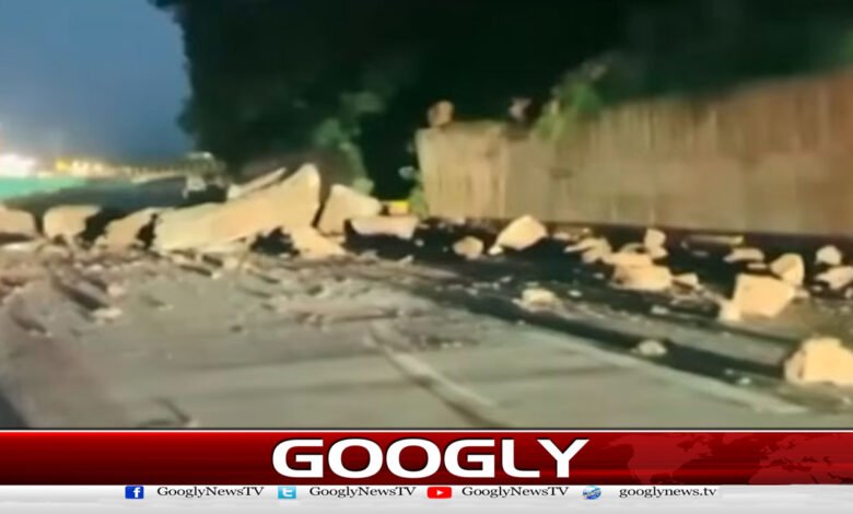 Landslide on Murree Expressway, affected road temporarily closed to all types of traffic