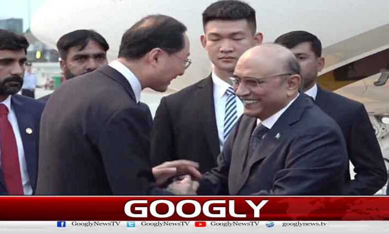 President Asif Zardari arrives in China on official visit
