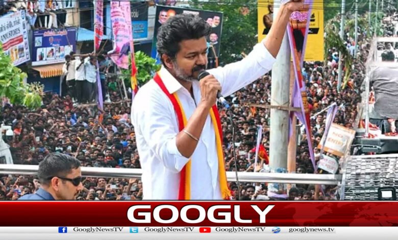 بھارتی سپرسٹار وجے کےجلسے میں بھگدڑمچنے سے36افرادہلاک 1 Superstar Vijay from India to be released in a stampede on March 10