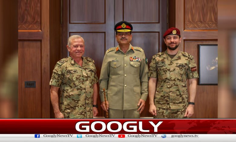 Field Marshal meets King Abdullah of Jordan, discusses enhancing defense cooperation