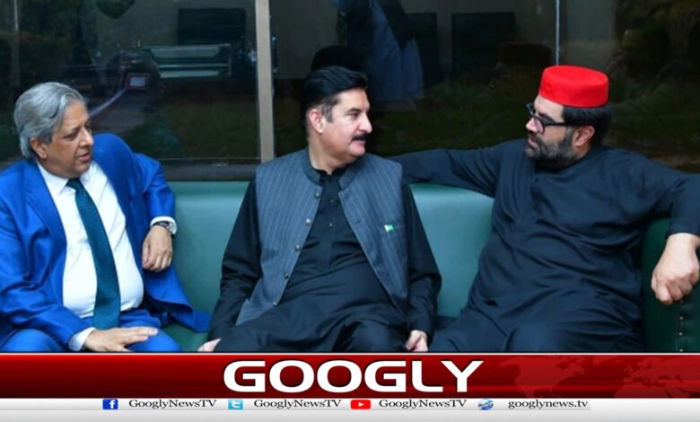 Governor Faisal Kundi meets political leaders after Gandapur's resignation