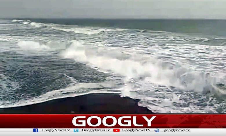 The threat of a possible cyclone will loom over Karachi, 5th alert issued