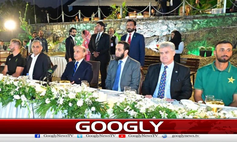 PM hosts dinner in honor of South Africa and Pakistan teams