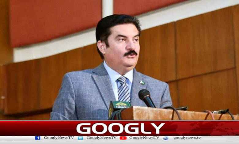 افغان مہاجرین کے معاملے پر کے پی حکومت سیاست کررہی ہے : گورنر فیصل کریم 1 KP government is doing politics on the issue of Afghan refugees: Governor Faisal Karim