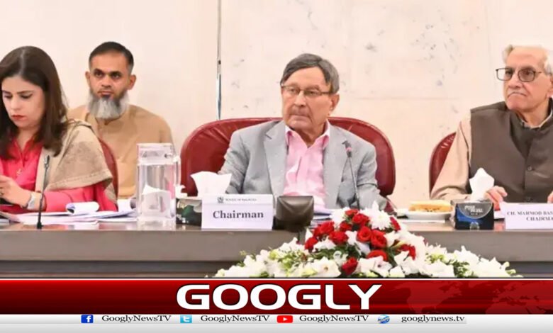 Parliamentary committee approves 27th Constitutional Amendment clause by clause