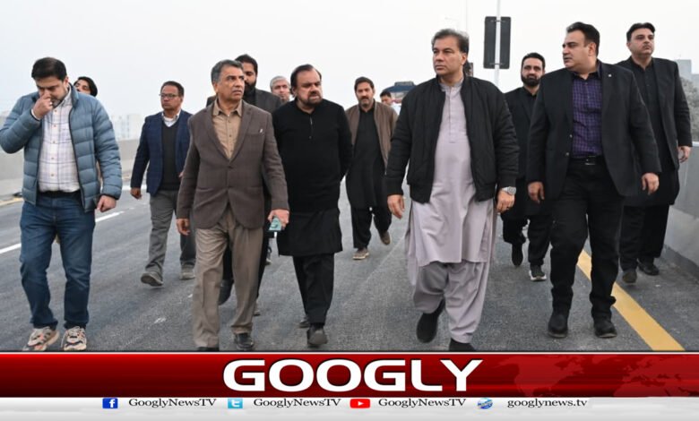 Chairman CDA visited Kati Chowk flyover, reviewed the construction work