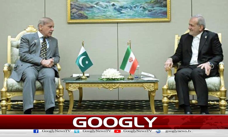 وزیر اعظم کی ایرانی صدر سے ملاقات، پاک۔ایران تعاون بڑھانے پر اتفاق 1 Prime Minister meets Iranian President, agrees to increase Pak-Iran cooperation