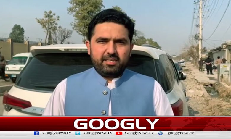 Sohail Afridi arrives at Adiala Jail, police stop him from meeting Imran Khan