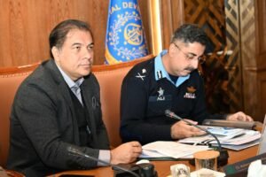 اسلام آباد میں غیر قانونی مقیم غیر ملکیوں کورہائش،روزگارفراہم نہ کیاجائے، چیف کمشنر 3 52d2a686 364f 4689 8a57 939fb0274aef