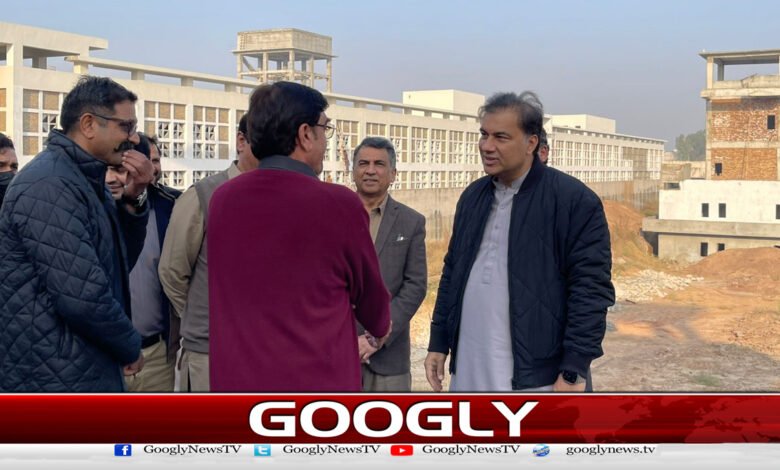 Chief Commissioner Islamabad visits model jail project, directs for early completion