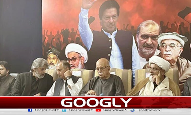 Is PTI confused about talks with the government or is it playing a double game?