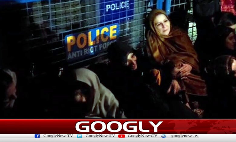 Aleema Khan's sit-in near Adiala Jail, heavy police presence arrives