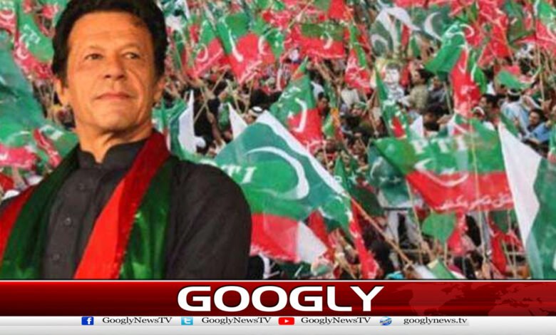 Resolution in favor of Imran Khan passed at PTI's Peshawar rally