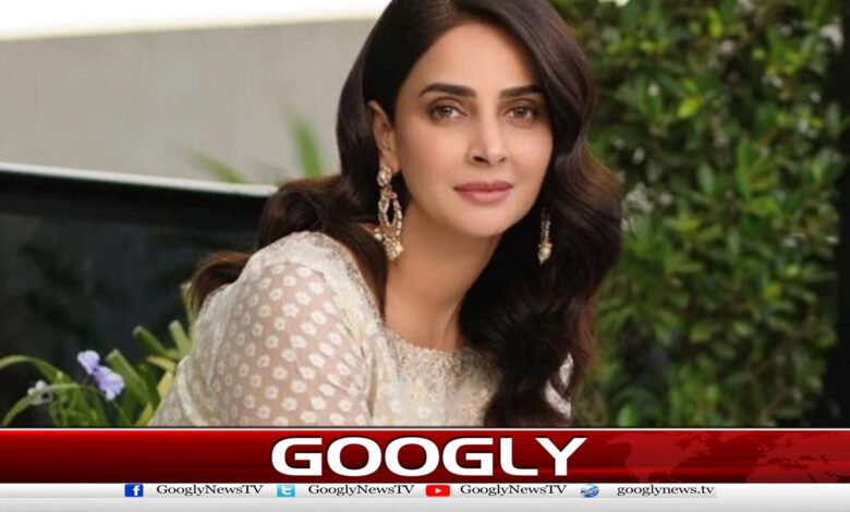 Saba Qamar Zaman once again became the news.