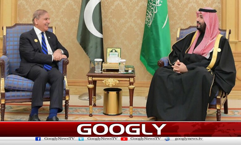 Prime Minister, Saudi Crown Prince discuss regional peace over phone