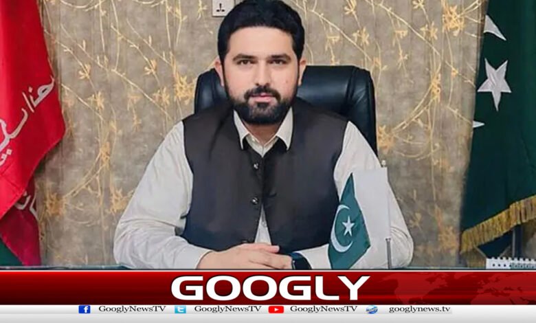 If you have the courage, show it by imposing Governor's rule, you are not afraid, Sohail Afridi