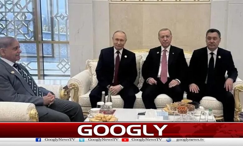 وزیرِاعظم کی پیوٹن سے ملاقات کے انتظار کی خبر غلط ثابت ، آر ٹی انڈیا نے پوسٹ ڈیلیٹ کر دی 1 News of PM waiting to meet Putin proven false, RT India deletes post