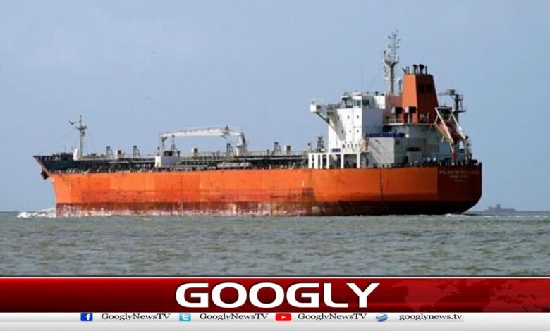 Iranian authorities detain 18 people, including an oil tanker, in the Gulf of Oman