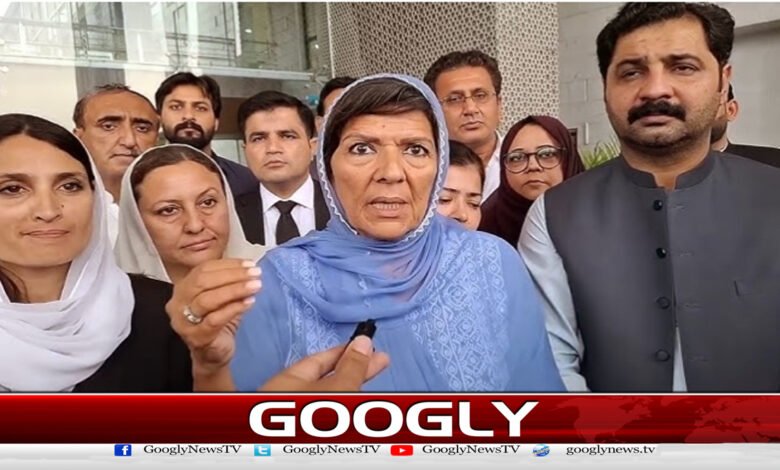 عمران خان کو قید تنہائی میں رکھا ہوا ہے : علیمہ خان 1 Imran Khan is being held in solitary confinement: Aleema Khan