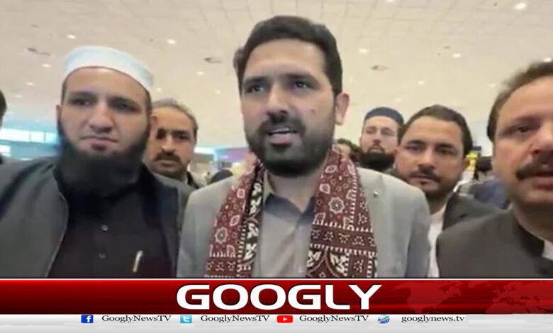 Imran Khan is being treated like a terrorist: Sohail Afridi