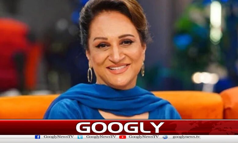 Bushra Ansari warns against fake accounts