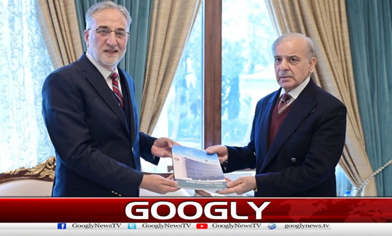 چیئرمین نیب نے سالانہ رپورٹ وزیراعظم کو پیش کردی 1 Chairman NAB presents annual report to Prime Minister