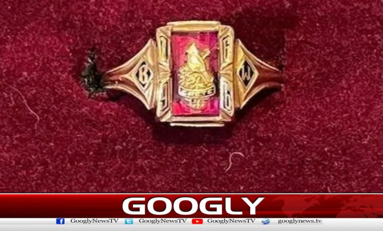 دہائیوں قبل گم ہونے والی انگوٹھی ساحل سے مل گئی 1 Ring lost decades ago found on beach