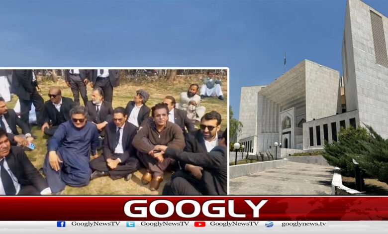 PTI MPs protest outside Supreme Court