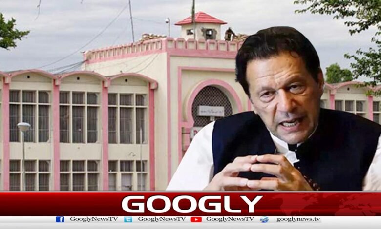 Imran Khan complained of decreased vision in his right eye: Medical report