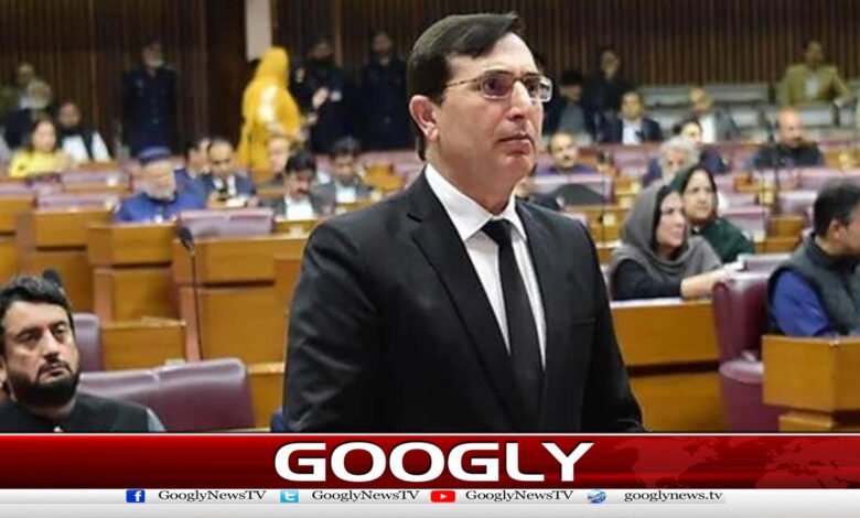 Defense Minister should not do politics by sitting on the shoulders of the army, says Barrister Gohar