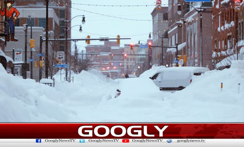 امریکا میں برفانی طوفان کے پیش نظر ایمرجنسی نافذ، پروازیں منسوخ 1 امریکا میں شدید برفانی طوفان کے پیش نظر ایمرجنسی نافذ، پروازیں منسوخ