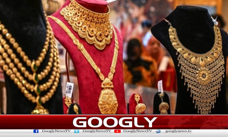 Record Drop in Gold and Silver Prices in Global and Local Markets