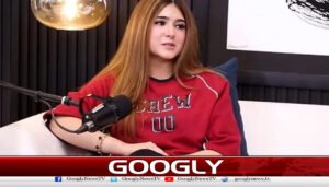 انفلوئنسر کشف علی نےموبائل فونزکوفتنہ قرار دیدیا