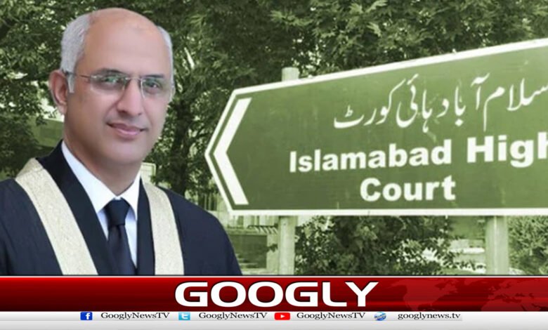 بیوی کودیاگیاتحفہ واپس لیناتھوک کرچاٹنےوالی بات ہے،جسٹس محسن اختر 1 Taking back a gift given to a wife is a despicable thing, says Justice Mohsin Akhtar Kiyani