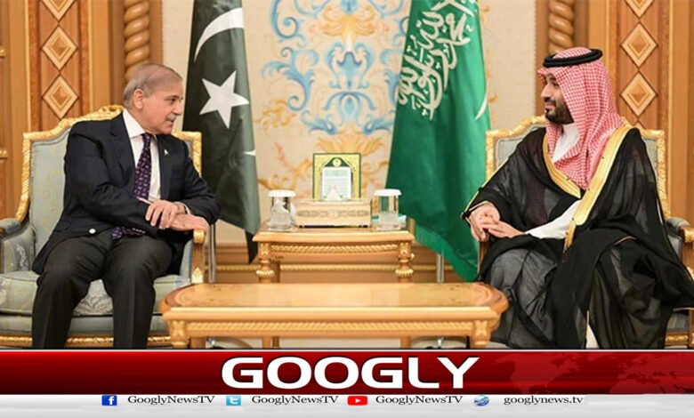 Prime Minister contacts Saudi Crown Prince, discusses tense regional situation