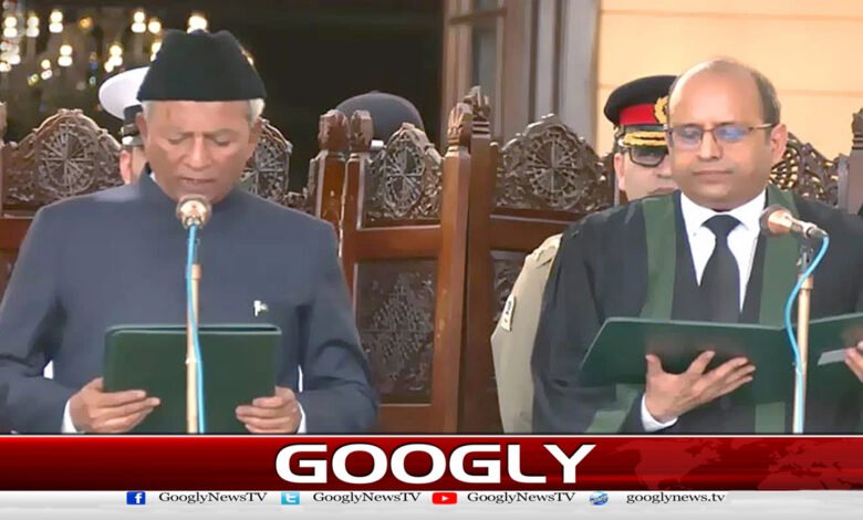 Nehal Hashmi takes oath as Sindh Governor