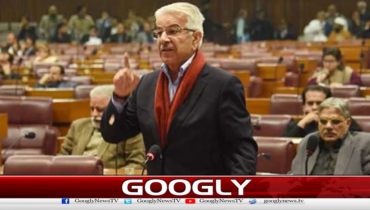  خواجہ آصف نے افغان مہاجرین کی طویل مہمان نوازی کوغلطی قرار دیدیا