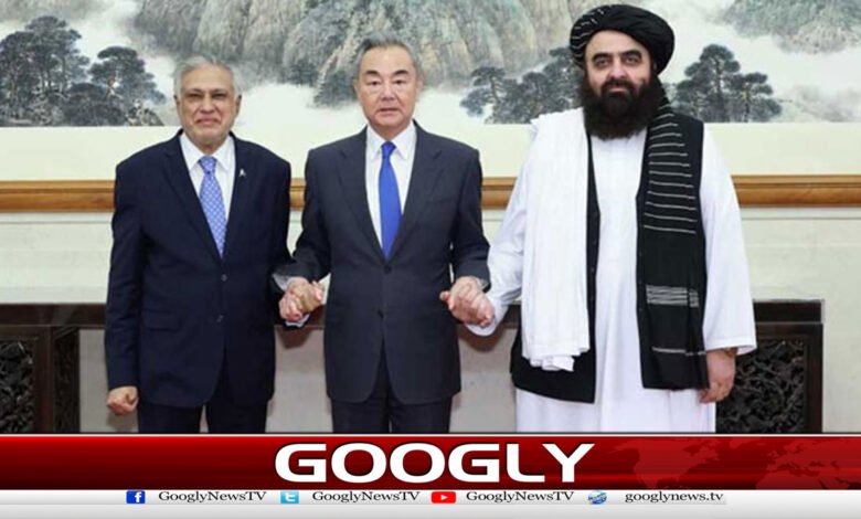 Pakistan and Afghanistan should move towards immediate ceasefire, China says