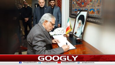 Ishaq Dar visits Iranian embassy, ​​expresses condolences on Ayatollah Khamenei's martyrdom