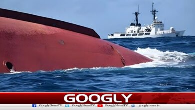 Iranian Navy warship sinks, 140 crew members missing